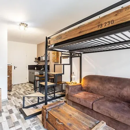 Studio Dans Maison Apartmán *